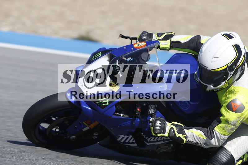 /Archiv-2024/02 29.01.-02.02.2024 Moto Center Thun Jerez/Gruppe schwarz-black/8